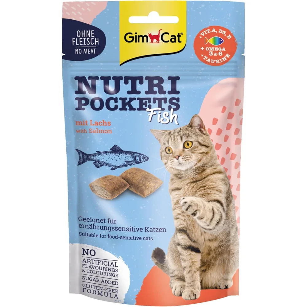 Ласощі для котів Nutri Pockets Fish хрусткі подушечки з лососем - 60 г